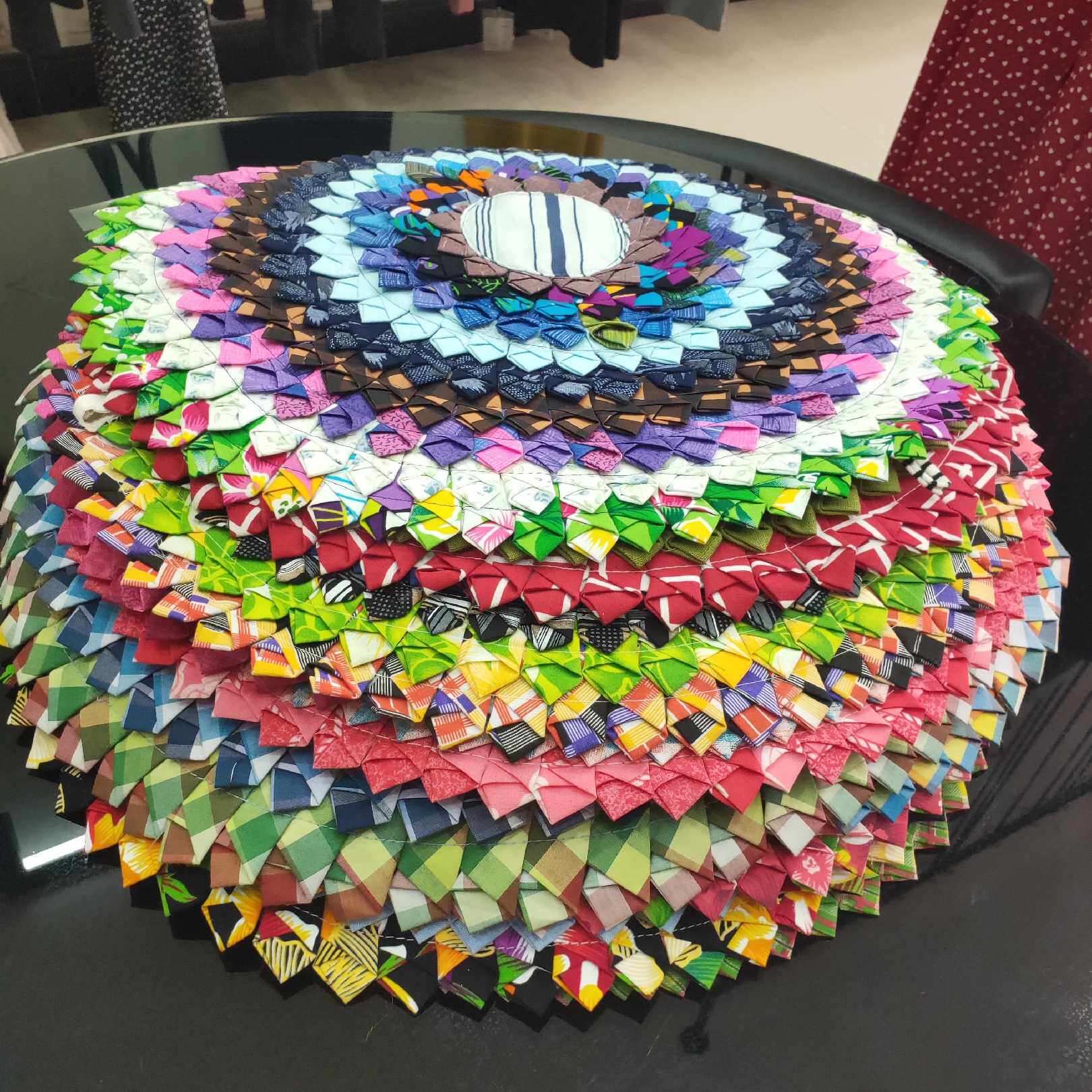 泰国传统纯拼花布坐垫圆形民族风椅子坐垫沙发垫手工汽车座垫