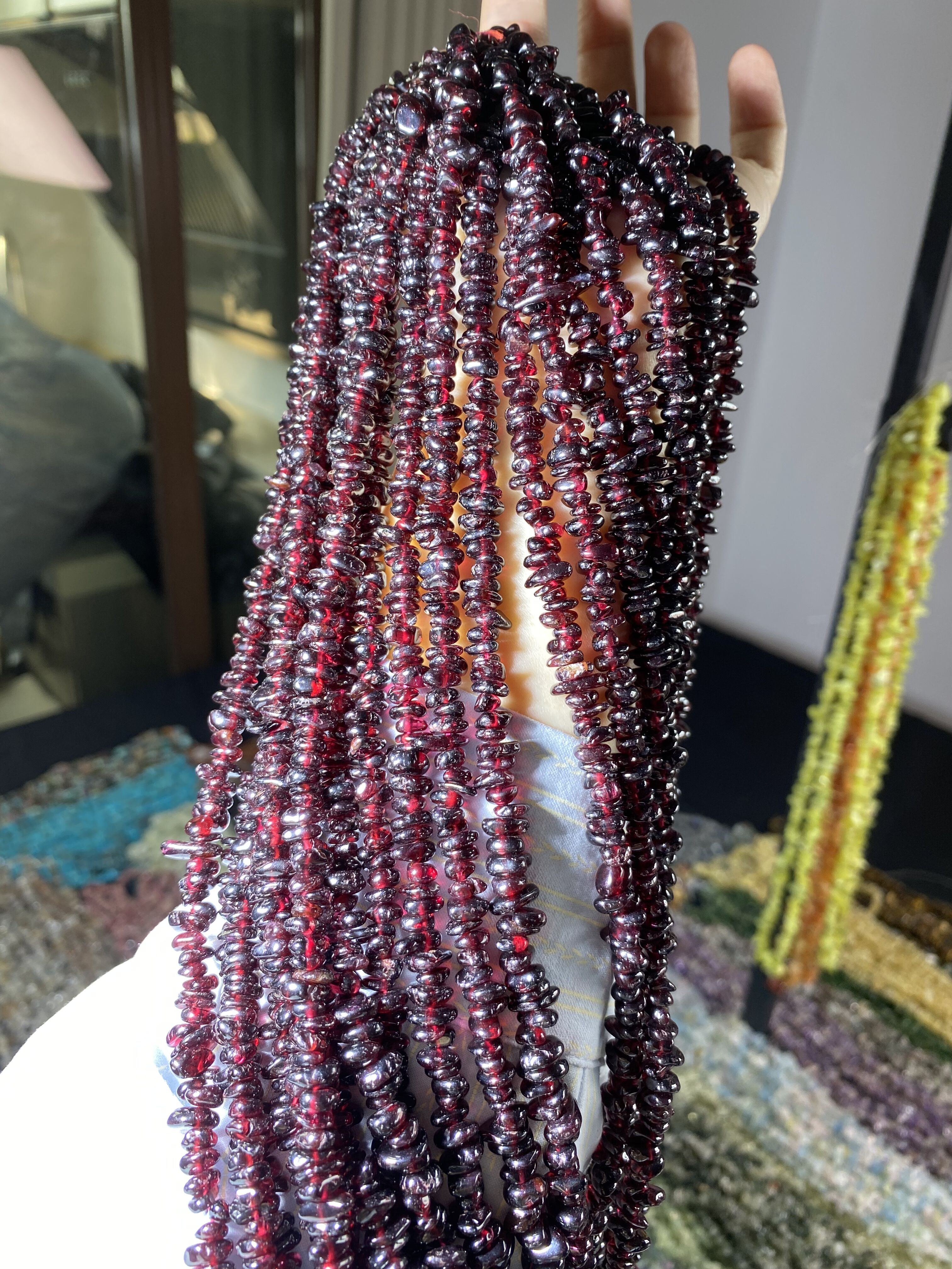 天然石榴石碎石半成品串珠diy手链项链毛衣链女性石学生女性石