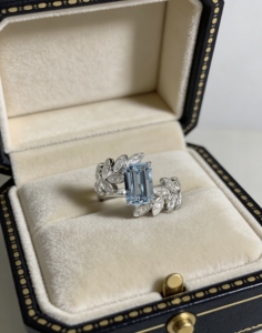 18K金圣玛利亚色海蓝宝戒指主石1.60ct 培育钻重金重质感
