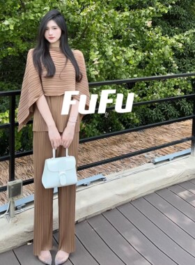 三宅褶皱时尚不规则披肩上衣+裤洋气显瘦微胖mm套装2023新款夏女