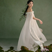 法式 一字肩飘逸度假连衣裙高级感手工定制花朵绝美长裙礼服女夏季