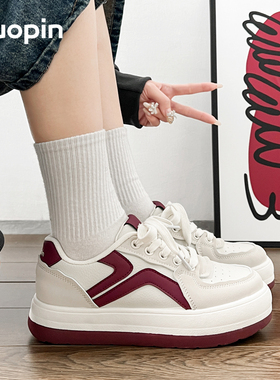 鮀品红色小白鞋女2025秋冬新款爆款本命年厚底显脚小百搭运动板鞋