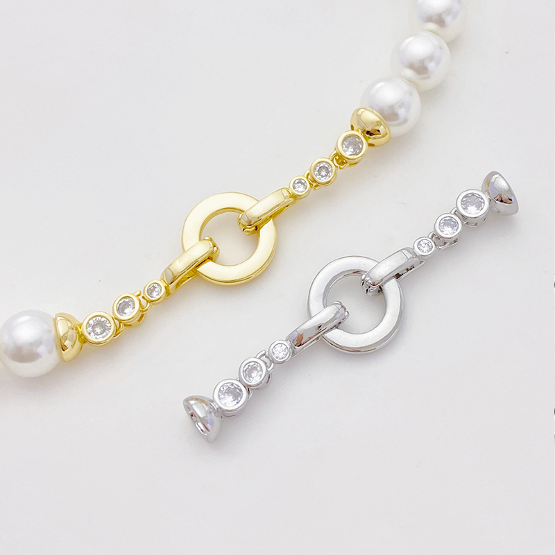 14K包金保色镶锆石圆形收尾扣