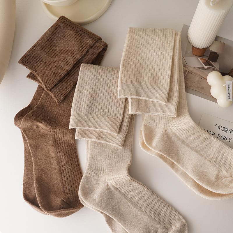 美拉德色系穿搭~山羊绒小腿袜