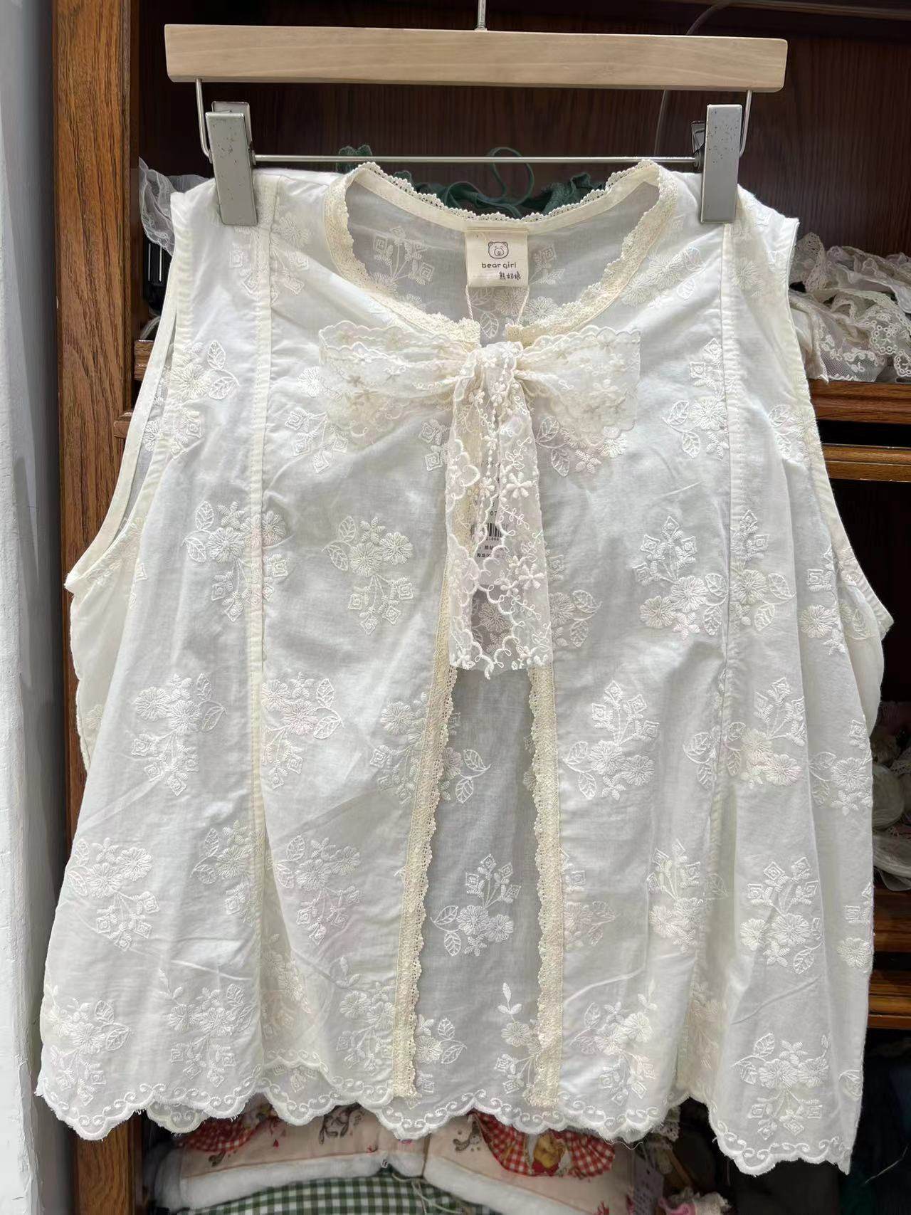 熊姑娘绑带刺绣马甲0650272