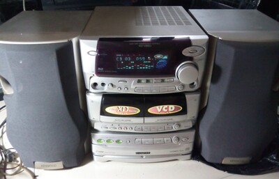 原装进口建伍860组合音响，成色新，功能全好的，处理品