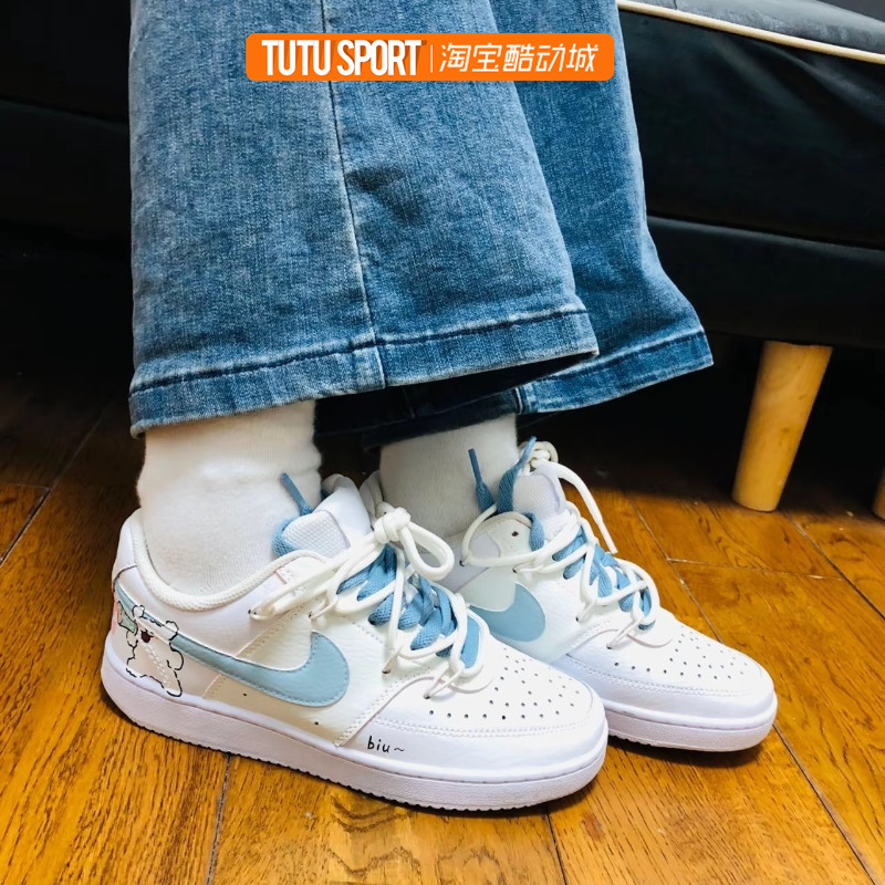 球鞋定制 Nike Court Vision 线条狗狗低帮蓝白可爱女子低帮板鞋
