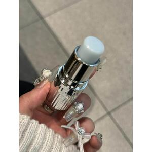 儿童唇膏轻盈透光保湿温感变色宝贝蓝润唇膏滋润淡化儿童果冻唇膏
