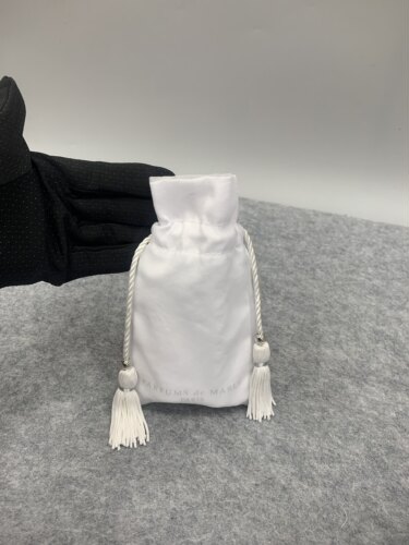 外贸正品简约网纱抽绳袋口红唇膏收纳袋小物件束口袋零钱包