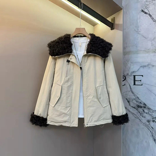 宽松百搭韩版 加肥毛毛大翻领长袖 秋冬款 女装 减龄棉服上衣 外套大码