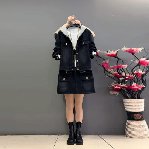 连帽牛仔外套半身裙两件套套装