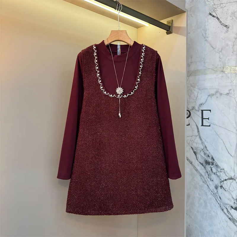 立领打底衫U型领亮钻边马甲裙