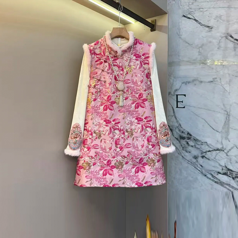 毛毛立领盘扣暗花旗袍裙打底衫