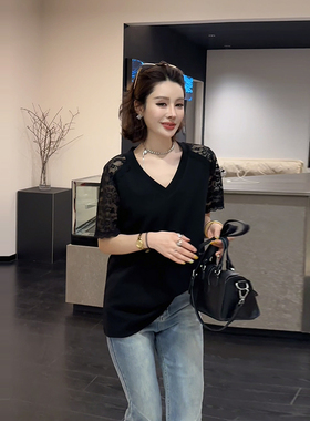 大码女装V领蕾丝肩短袖小衫胖妹妹黑色显瘦2026新款百搭宽松上衣