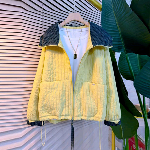 加肥连帽底抽绳长袖棉外套