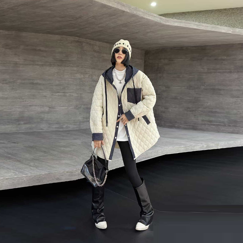 拼色连帽菱形格夹棉外套