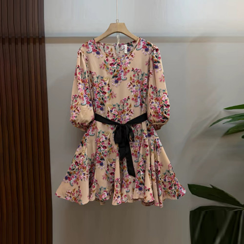 胖妹妹腰带长袖碎花小衫