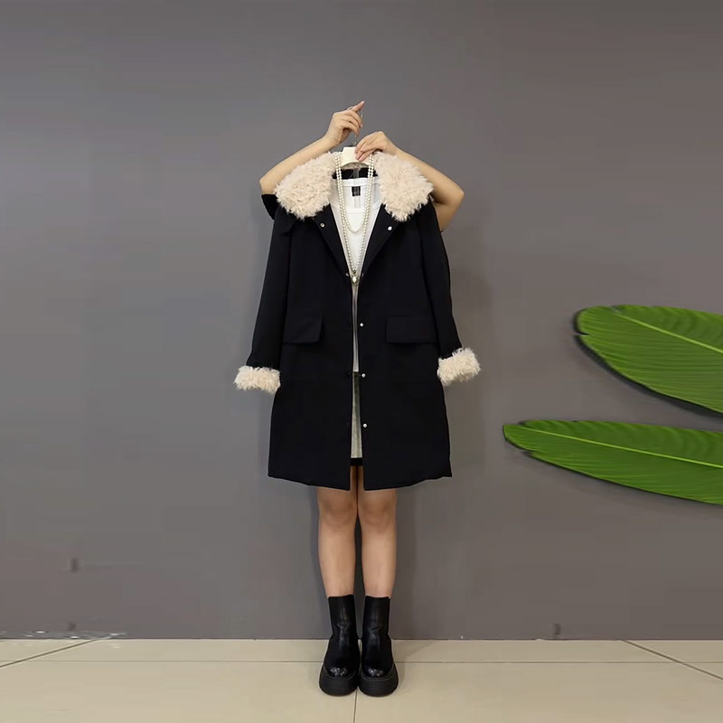 毛毛翻领长袖中长款大衣