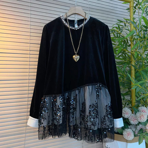 钉珠领拼接亮片网纱底摆上衣小衫