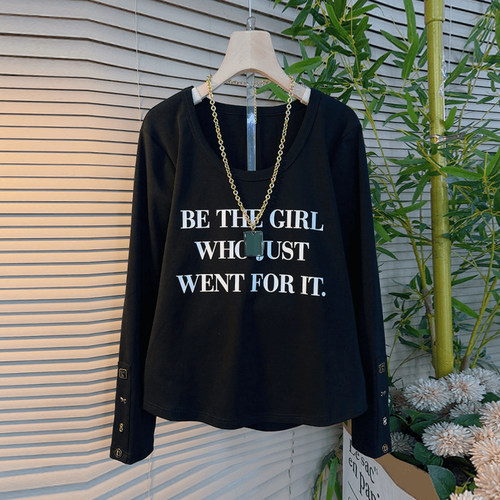 大码女装圆领字母长袖上衣