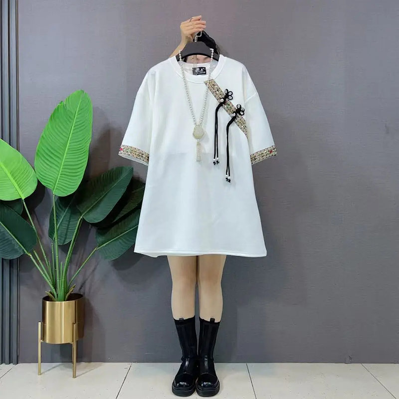 大码女装流苏扣拼色袖口T恤衫