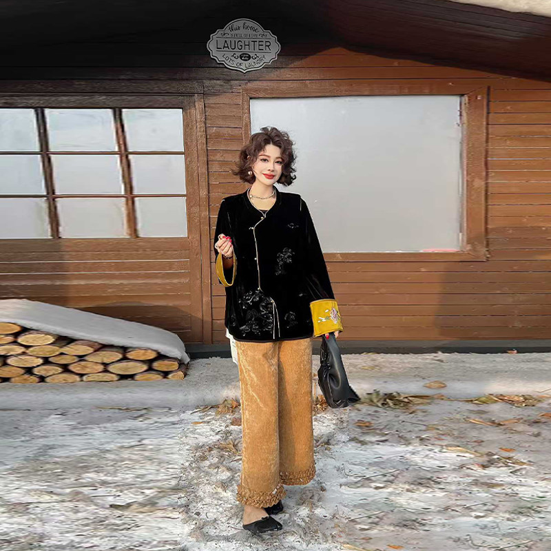 加肥立领刺绣丝绒国风马甲