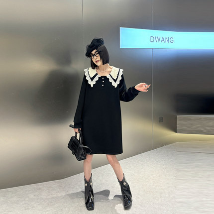 加肥蕾丝娃娃领长袖休闲裙韩版大码女装秋冬显瘦遮肚子减龄连衣裙