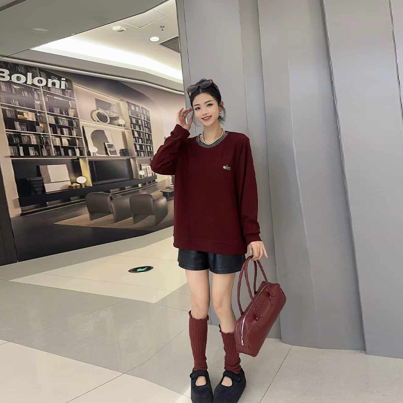 圆领亮钻边长袖双棉羊绒上衣