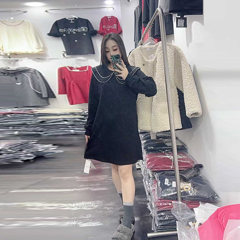 胖妹妹娃娃领钉珠边长袖连衣裙加肥大码女装中长款显瘦减龄淑女裙