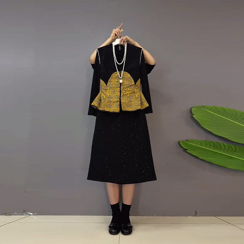 加肥女拼色底摆马甲长袖打底衫半身裙胖妹妹欧洲站时尚复古三件套,女装/女士精品,大码套装,淘宝优惠券,粉丝福利购,淘宝优惠卷