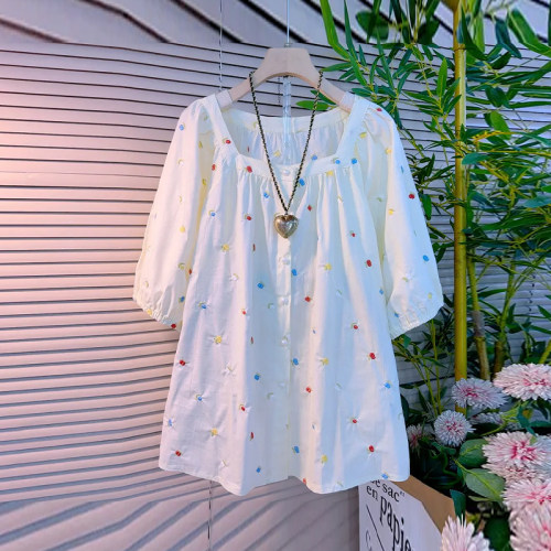胖妹妹方领彩色花朵短袖小衫-