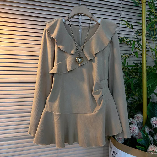 V领荷叶边侧压褶长袖上衣小衫