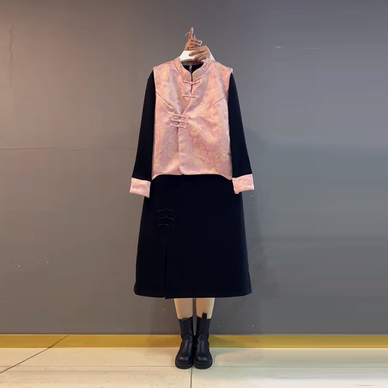 加大码女装立领盘扣暗花马甲拼色袖口连衣裙胖妹妹时尚复古两件套,女装/女士精品,大码套装,淘宝优惠券,粉丝福利购,淘宝优惠卷