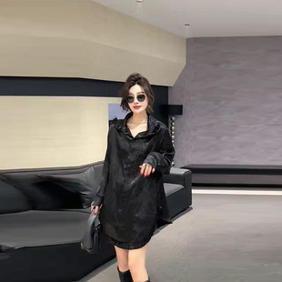 加肥女翻领长袖斜底摆暗花衬衫胖妹妹气质欧货洋气设计感时尚上衣