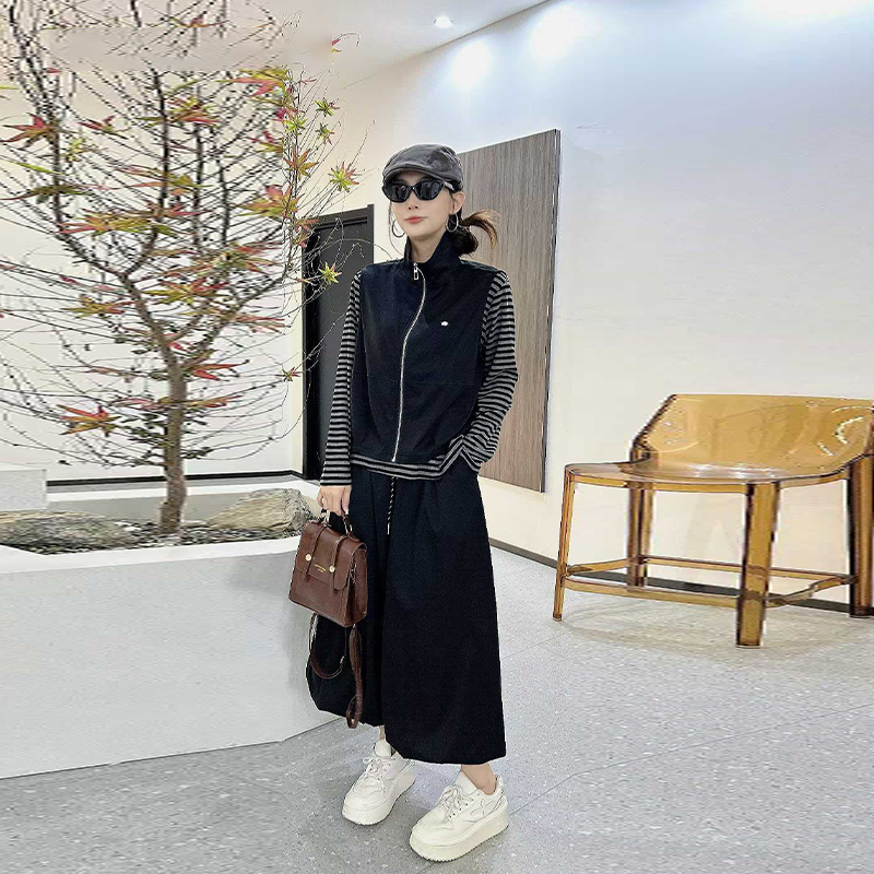 大码女装立领拉链马夹条纹衫半身裙胖妹妹街头简约复古休闲三件套