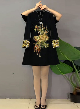 大码立领凤凰图案连衣裙-