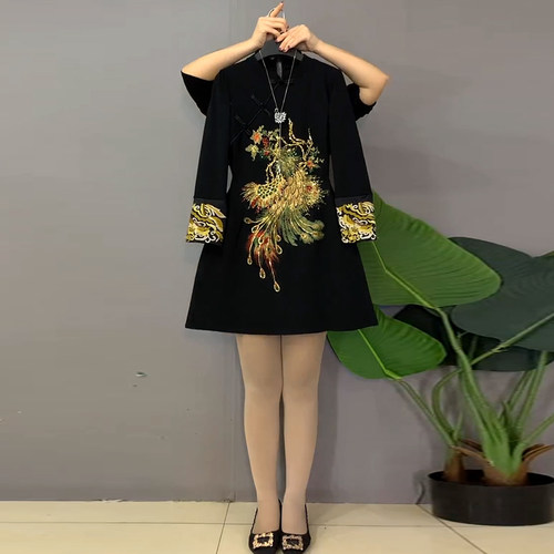 大码立领凤凰图案连衣裙-