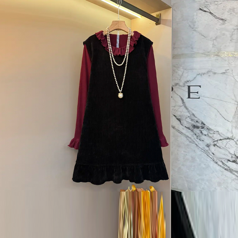 翻领长袖打底衫（两件套）马甲裙