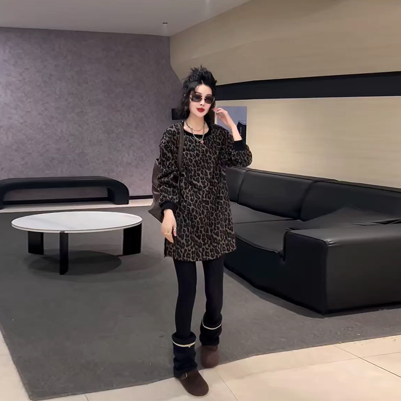 大码圆领长袖豹纹大衫