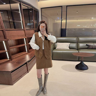 加肥大码女装V领马甲长袖衬衫半身裙胖妹妹气质欧货鹿皮绒三件套