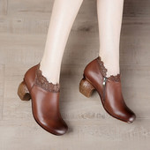 软底真皮单鞋 民族风妈妈鞋 原创手工花朵复古鞋 669中跟单鞋 秋新款