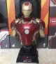 Phiên bản sát thương chiến tranh cầm tay của Avengers Iron Man MK43 1/4 có thể được chiếu sáng trang trí hình hộp kỷ niệm - Capsule Đồ chơi / Búp bê / BJD / Đồ chơi binh sĩ búp be lol