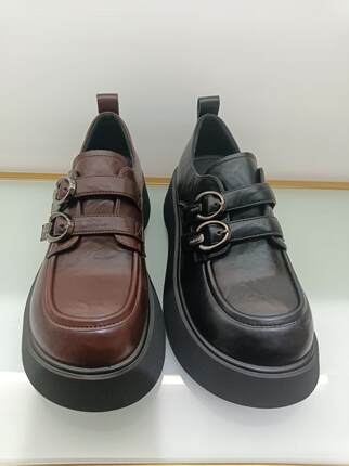 亮点女人专柜鞋2025春季款750-7时尚牛皮休闲厚底5深口女单鞋