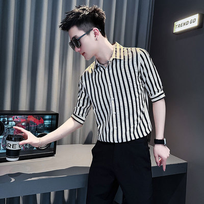 条纹七分袖衬衫男款超火两件套装