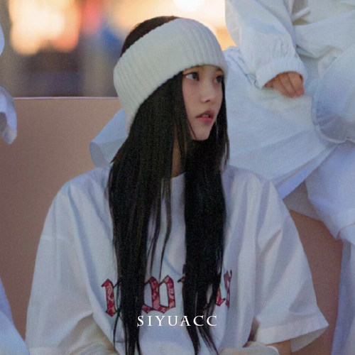 haerin姜海粼newjeans白色厚发带