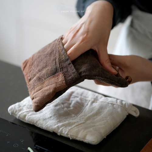 介直jiezhi 古布拼布隔热垫 棉白布薯莨染 防烫隔热手套手工拼制