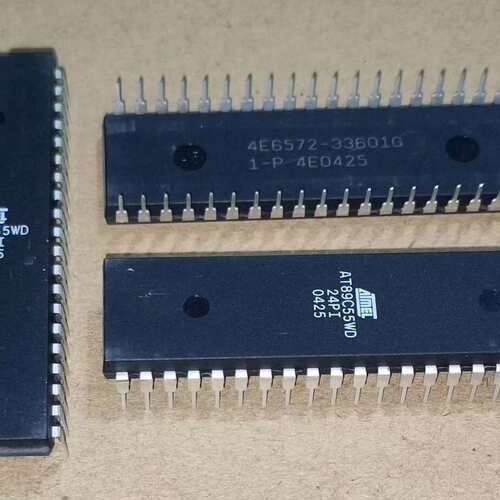 议价全新 AT89C55WD-24PU DIP-40 单片机