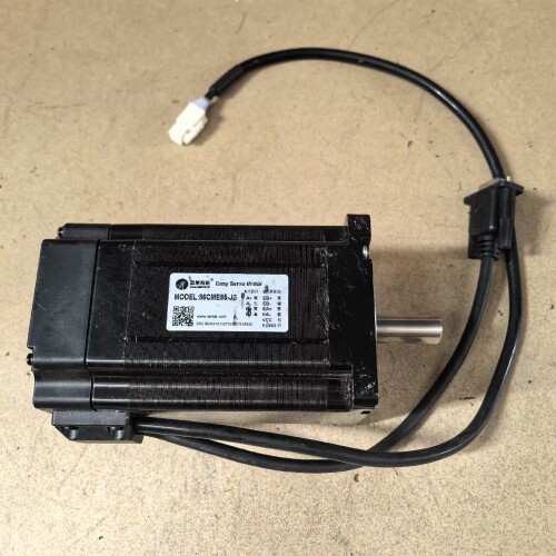 议价闭环步进电机，型号86CME85-JS，功能包好，成色如