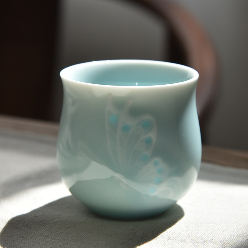 龙泉青瓷简约主人杯家用陶瓷茶杯办公室喝水杯手工杯梦蝶玲珑杯_虎窝淘