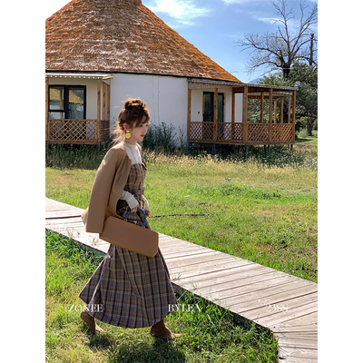 原创设计A字裙吊带抹胸长连衣裙